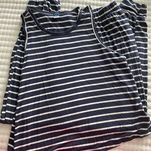Old Navy Sunday Sleep Blue and White Striped Set